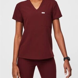 Aya Embroidered Scrub Set